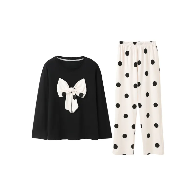 Huggy Kissy Women's Pajama Sets-0