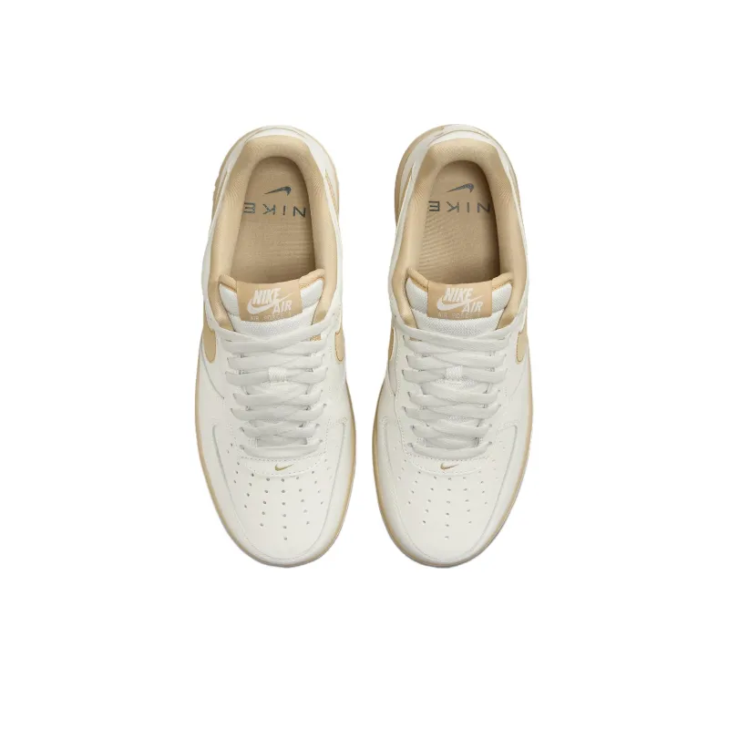 Nike Air Force 1 07 Sail Sesame Women's-3