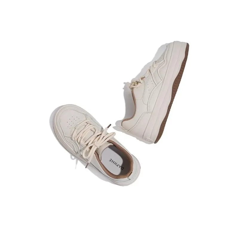DAPHNE Abrasion Resistant Low Top Skateboard Shoes Women's-8