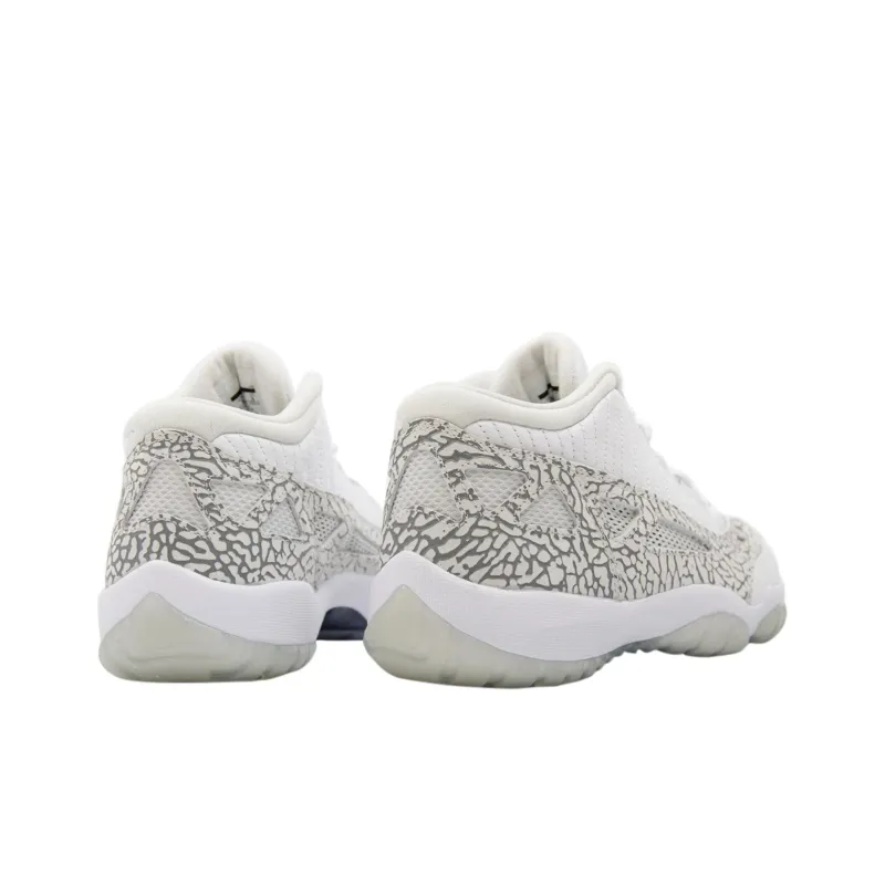 JORDAN 11 Retro Low Ie Cobalt 2015-3