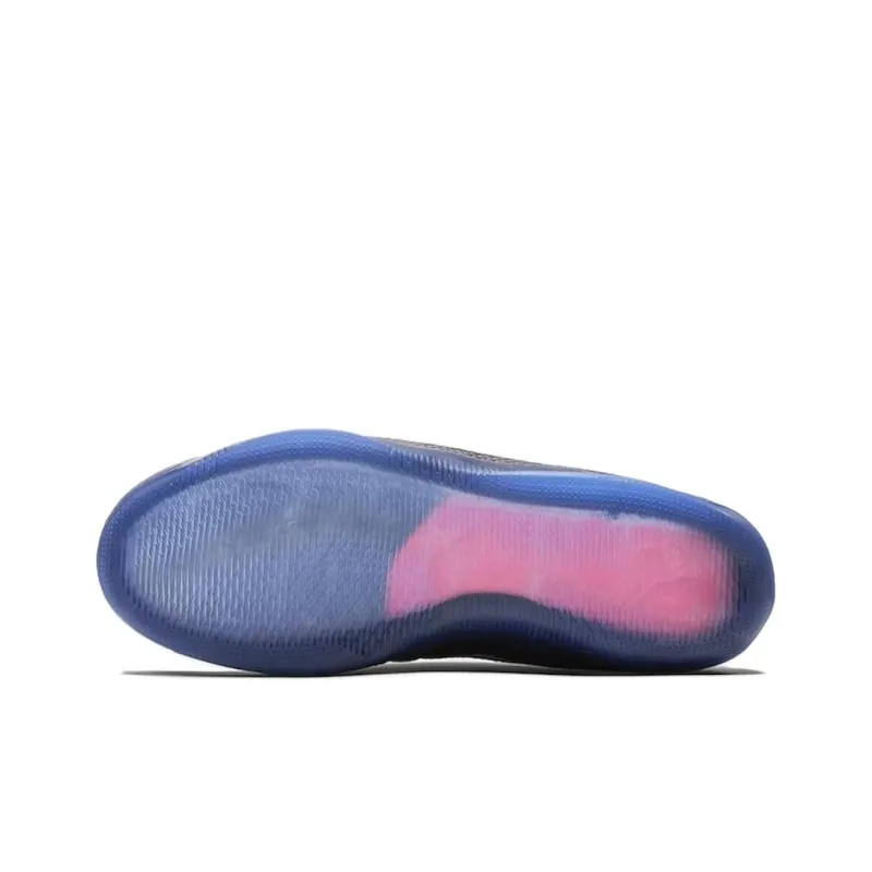 Nike Kobe 11 Em Low Invisibility Cloak-4