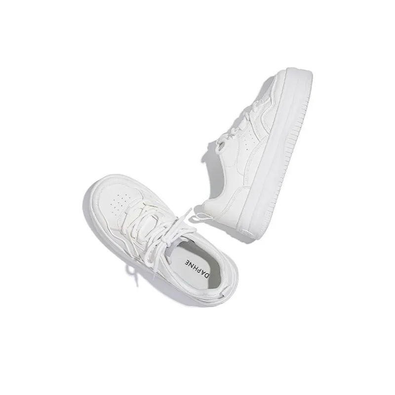 DAPHNE Abrasion Resistant Low Top Skateboard Shoes Women's-3