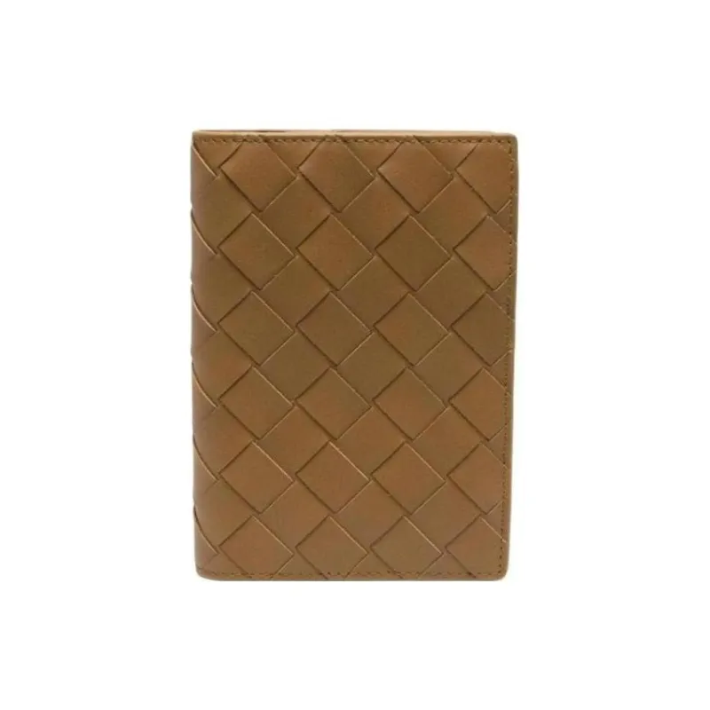Bottega Veneta Intrecciato Cow Leather Passport Holder Men's Brown-0
