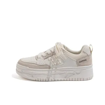 DAPHNE Slip-Resistant Low-Top Skateboard Shoes Women's