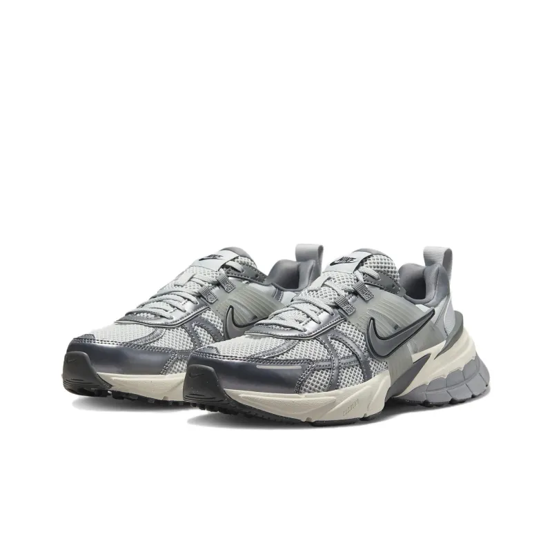 Nike V2K Run Pure Platinum Wolf Grey Women's-2