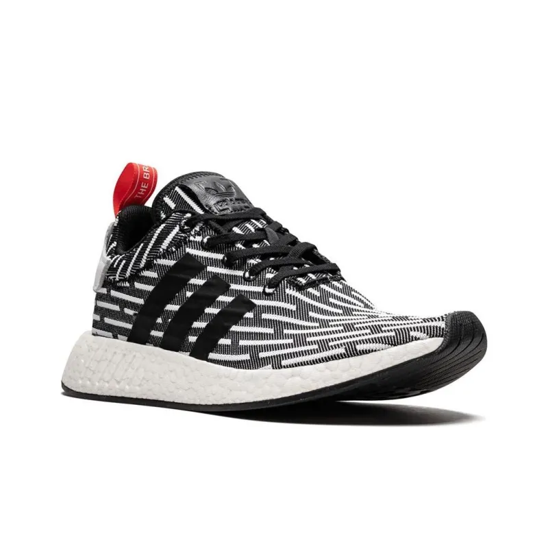 Adidas Nmd R2 Black White-2