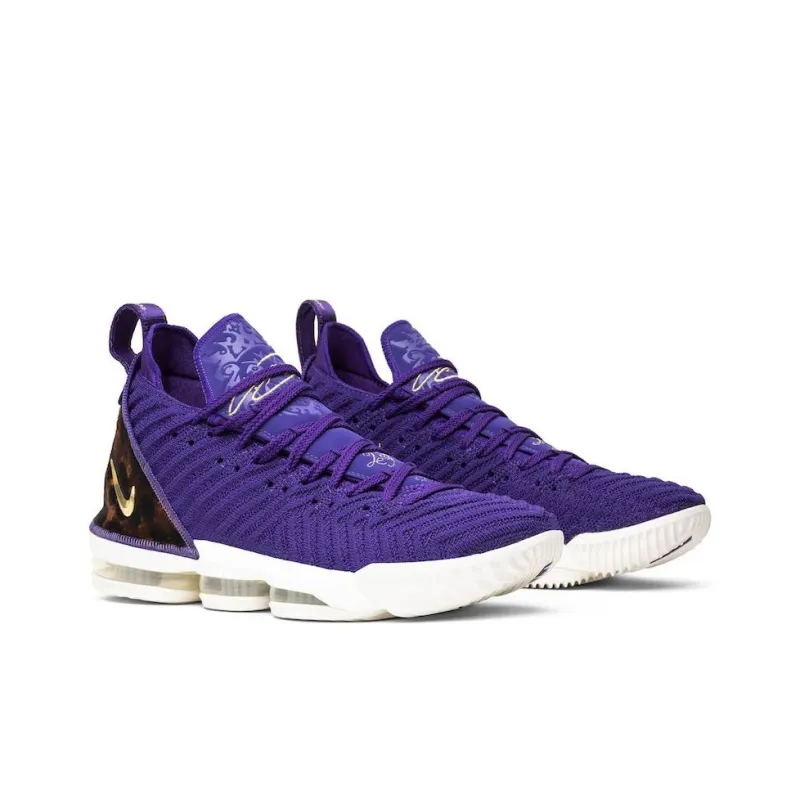 Nike LeBron 16 King Court Purple-3
