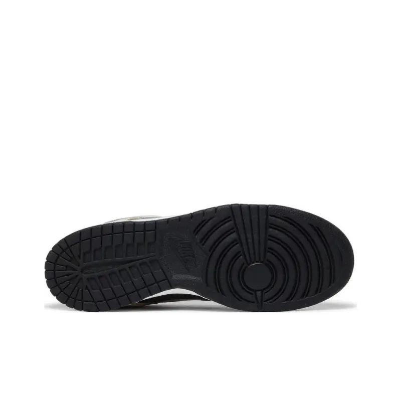 Nike SB Dunk Low Dark Chocolate Linen-4