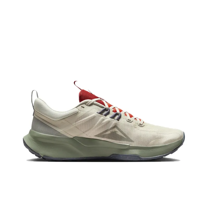 Nike Juniper Trail Light Orewood Brown-1