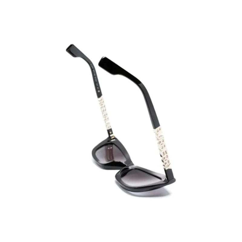 Burberry Logo Plaque Cat eye Frame Sunglasses-2