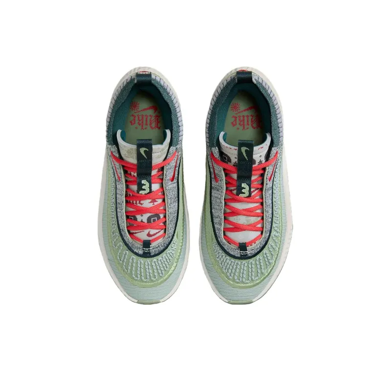 Nike Cosmic Unity 3 'Christmas'-3