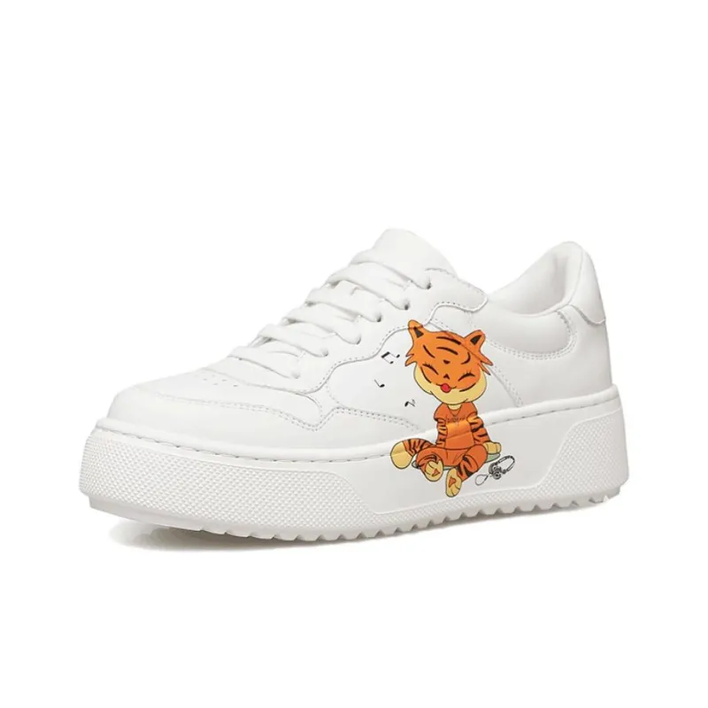 GIRDEAR Low-Top Skateboard Shoes Women's-3