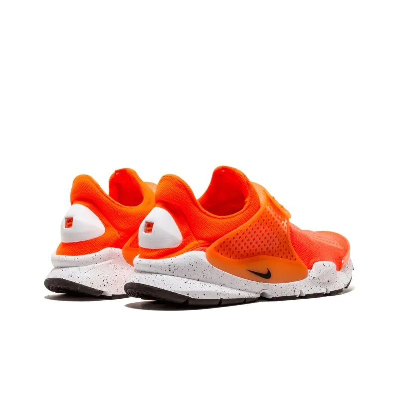 Nike Sock Dart Total Crimson-3