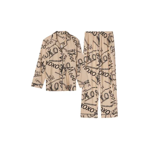 Huggy Kissy Unisex Pajama Sets