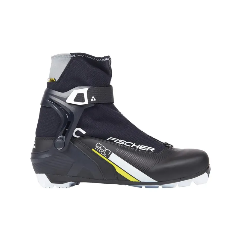 FISCHER Ski Boots-1