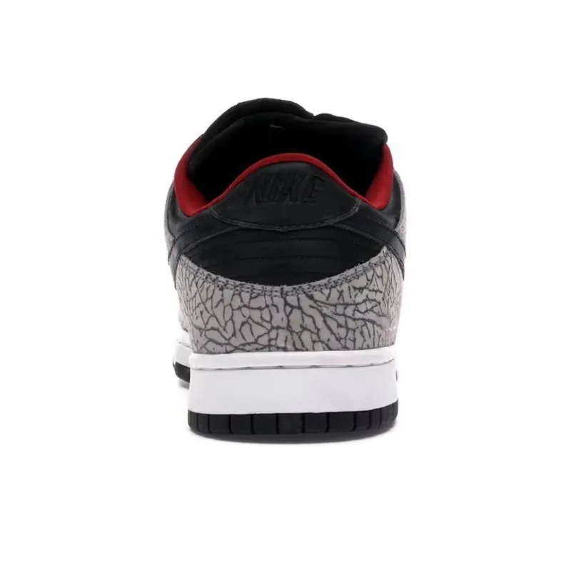 Nike Sb Dunk Low Supreme Black Cement 2002-4