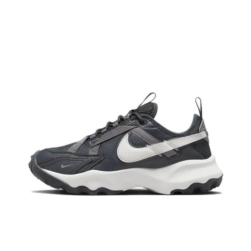Nike TC 7900 Anthracite Platinum Tint Women's-0