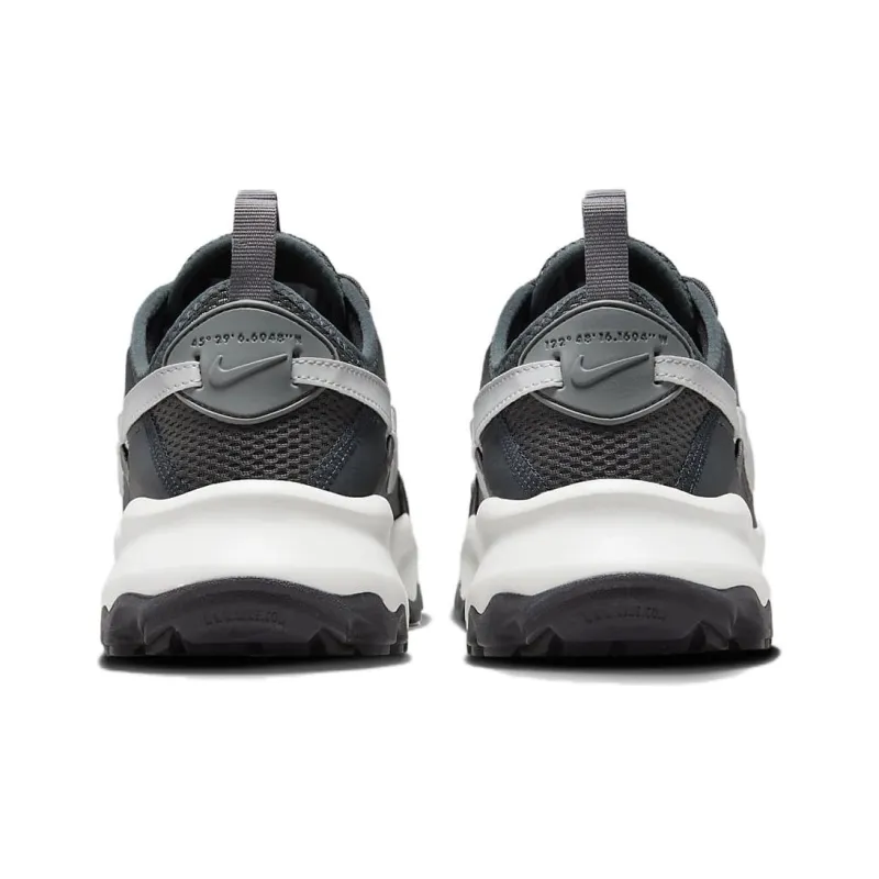 Nike TC 7900 Anthracite Platinum Tint Women's-3