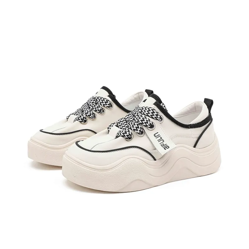 AIFUlIn Evelyn Low Top Skateboard Shoes Women's Beige Black-2
