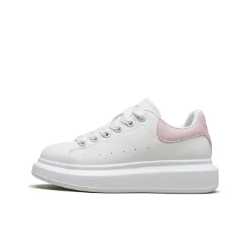 La Chapelle Height Increasing Wear Resistant Low Top Skateboard Shoes Women's