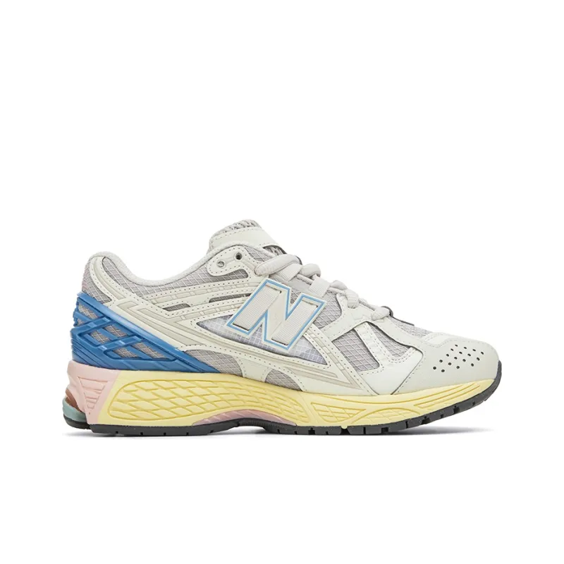 New Balance 1906U Lunar New Year-1
