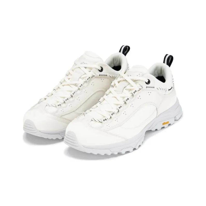 KOLON SPORT Move Cushioning Wear Resistant Low Top Outdoor Shoes Unisex White-1