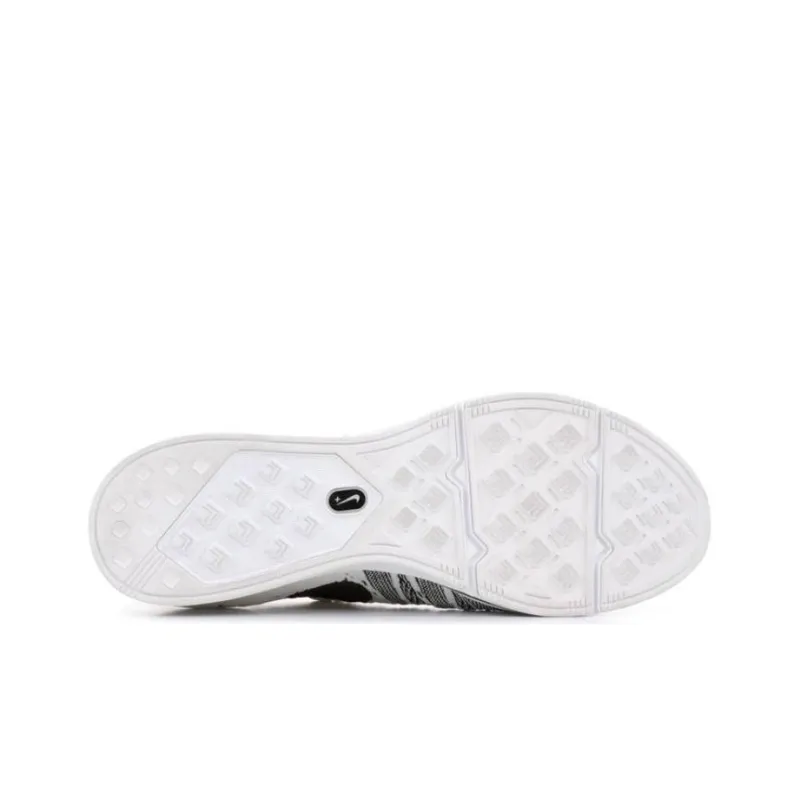 Nike Flynit Trainer+ White Black-4