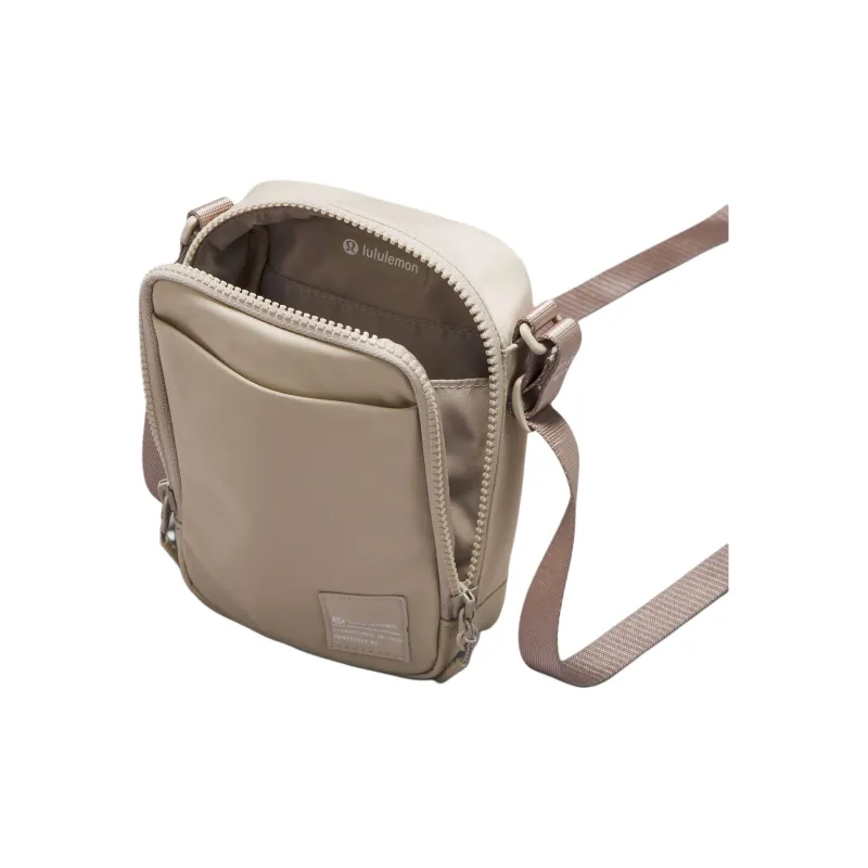 Lululemon Water Resistant Fabric Shoulder Bag Crossbody Bag Unisex Linen-2