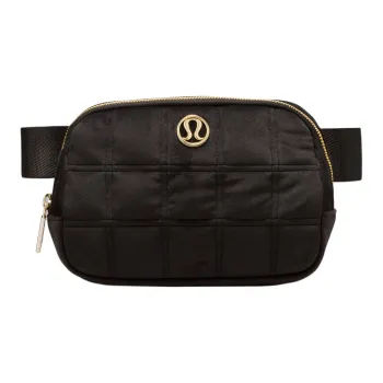 Lululemon Everywhere Fleece Fabric Sling Bag, One Shoulder, Crossbody, Fanny Pack Regular Unisex Black & Gold