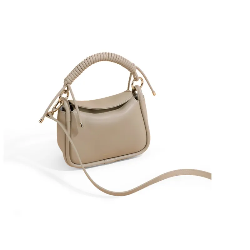 TOMATO&POTATO Cow Leather Shoulder Bag Women's Black-13