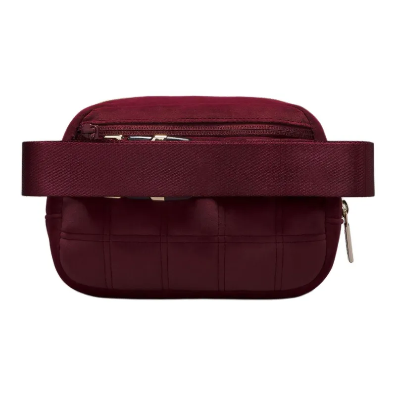 Lululemon Everywhere Polyester Fanny Pack Regular Unisex Burgundy-2