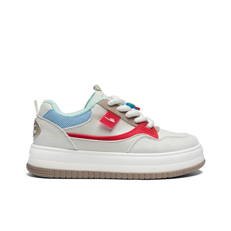 Warrior Warm Wear Resistant Lightweight Low Top Skateboard Shoes Women's Beige Red Light Blue-1