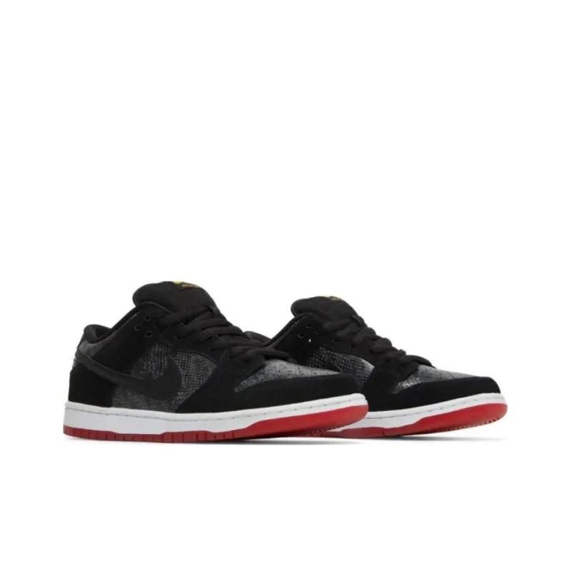 Nike SB Dunk Low Snake Eyes-1