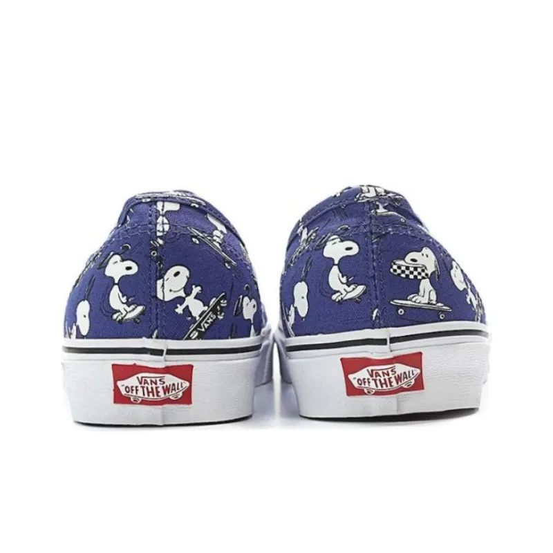 Vans Authentic Peanuts Snoopy Skating-3
