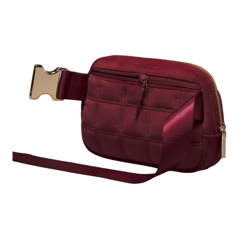 Lululemon Everywhere Polyester Fanny Pack Regular Unisex Burgundy-1