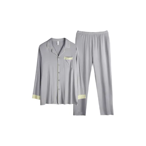 Xuan Liang Men Pajama Sets