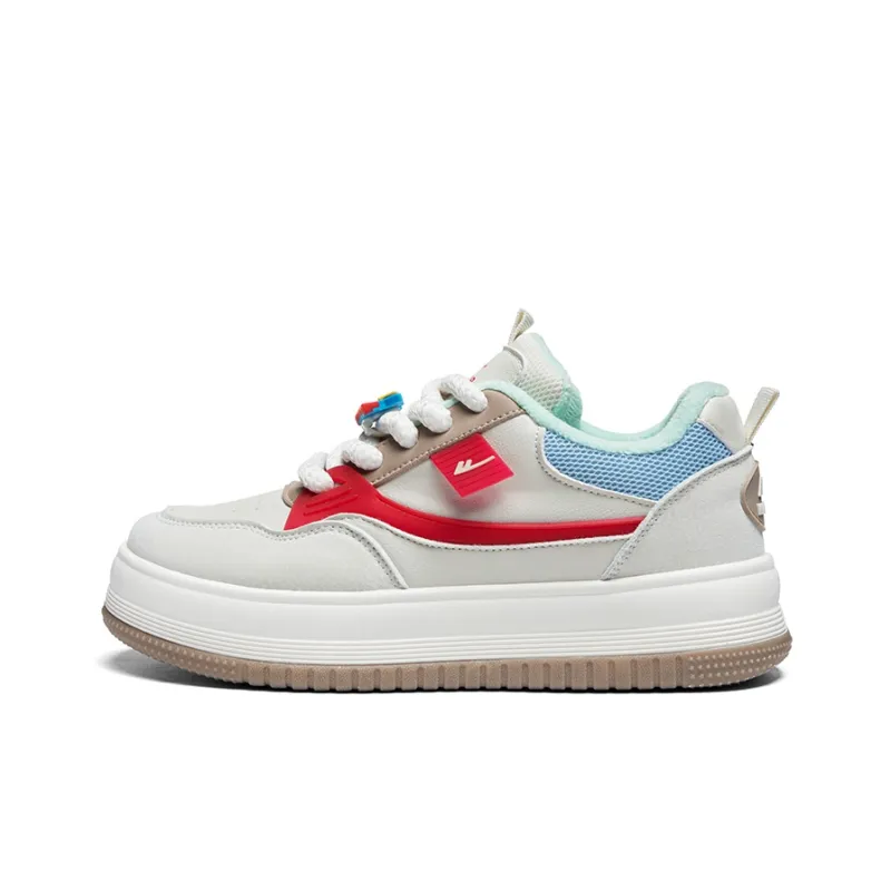 Warrior Warm Wear Resistant Lightweight Low Top Skateboard Shoes Women's Beige Red Light Blue-0