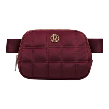 Lululemon Everywhere Polyester Fanny Pack Regular Unisex Burgundy