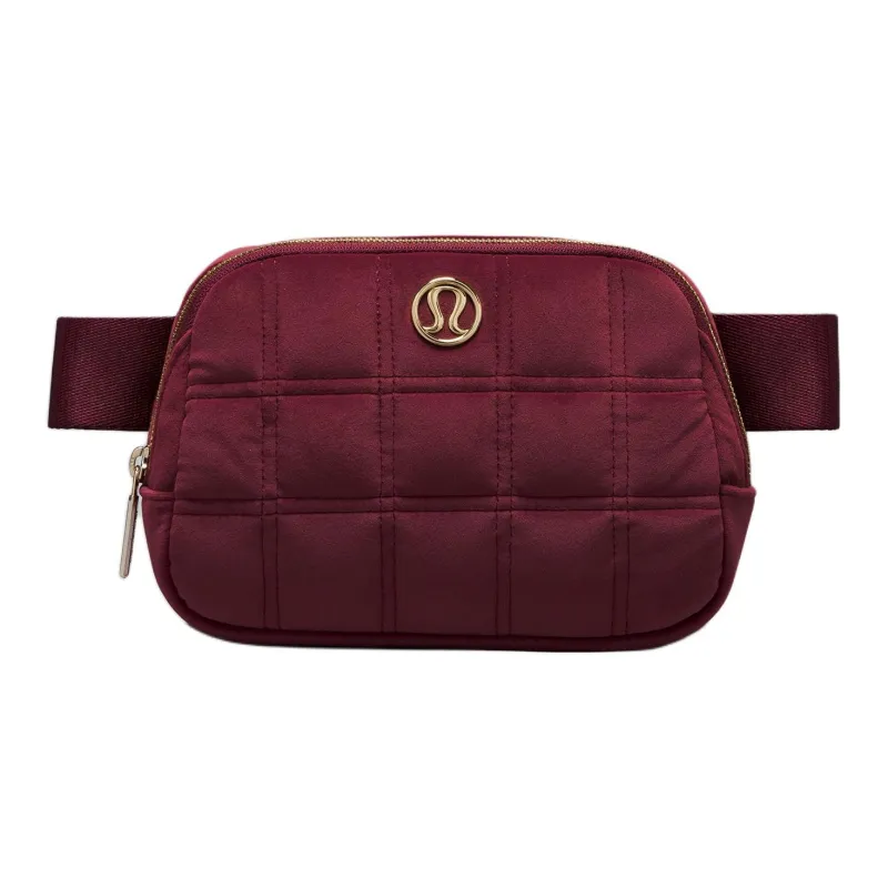 Lululemon Everywhere Polyester Fanny Pack Regular Unisex Burgundy-0