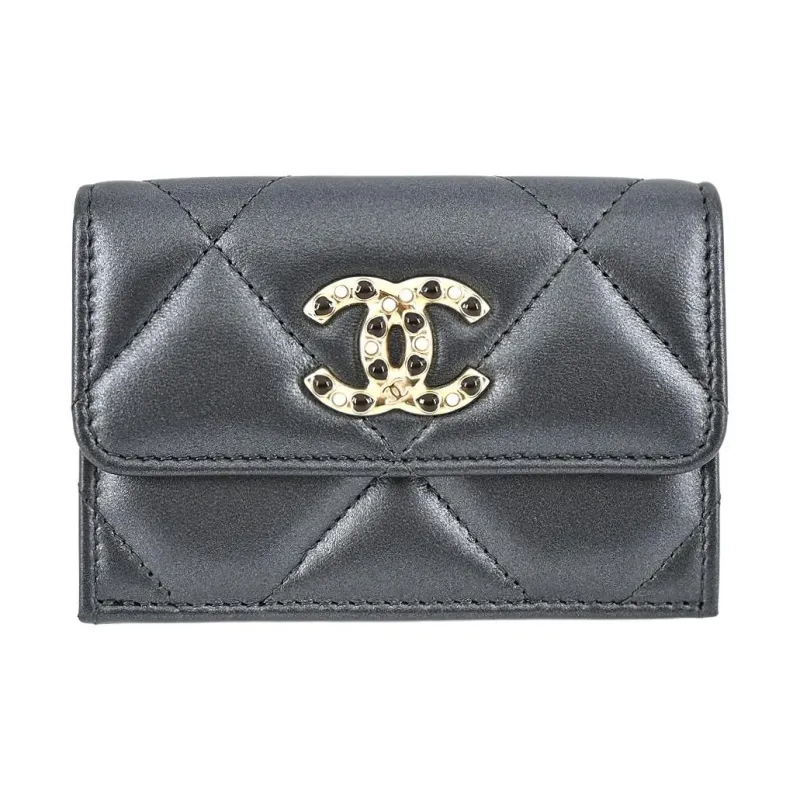 CHANEL Pearlescent Lambskin Wallet Women's Gray Silver-0