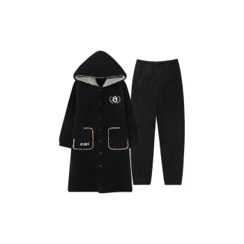 Qin Jing Men Pajama Sets