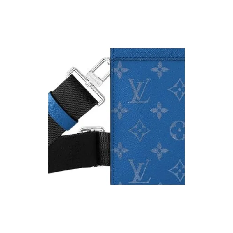 LOUIS VUITTON Gaston Wearable Wallet-3