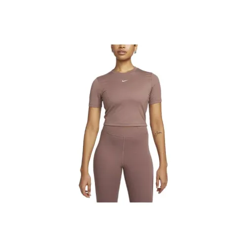 Nike Sportswear Essentials Series T-Shirts Women's Smoky Purple