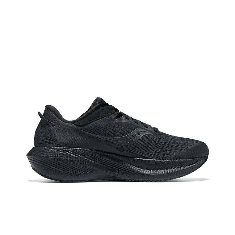 saucony Triumph 21 'Triple Black'-1
