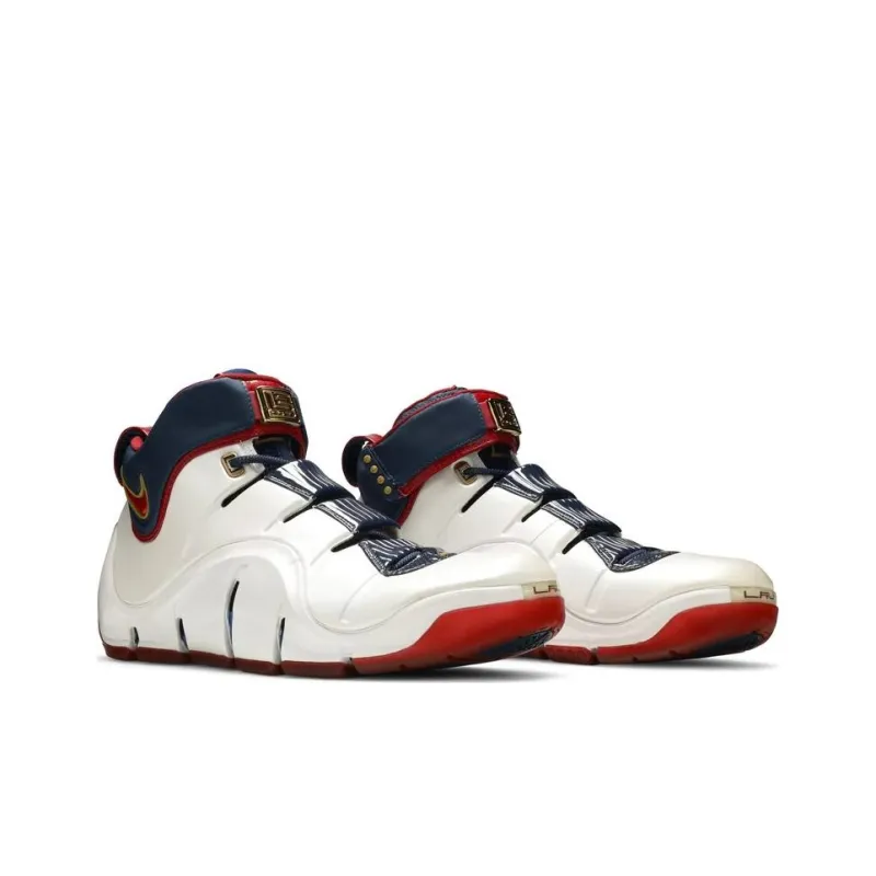 Nike LeBron 4 Playoffs-1