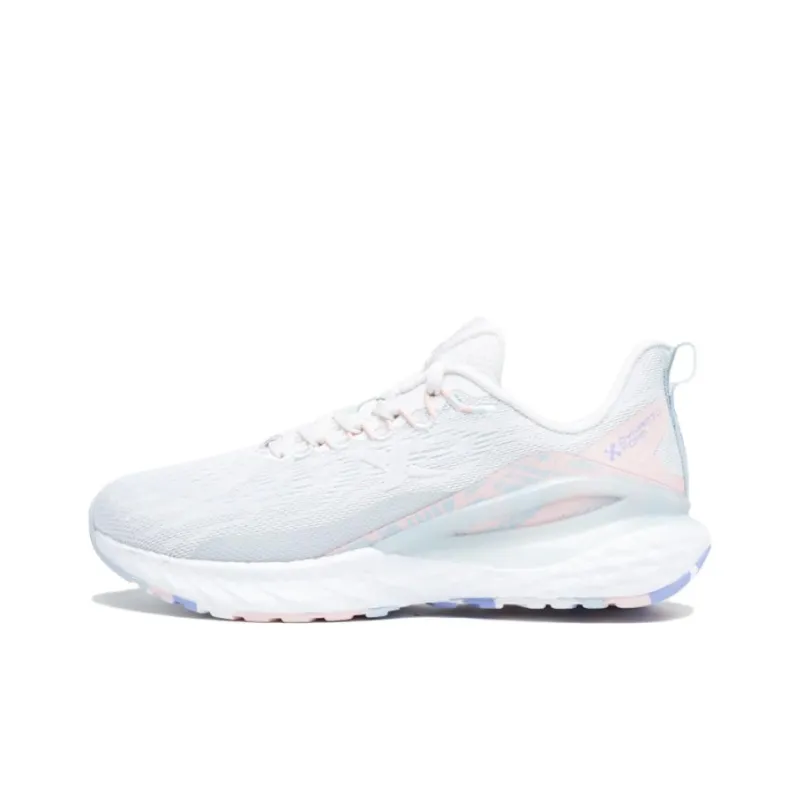 XTEP Low Top Running Shoes Women's Light Green-0
