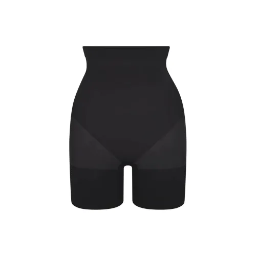 skims Women Boxer shorts
