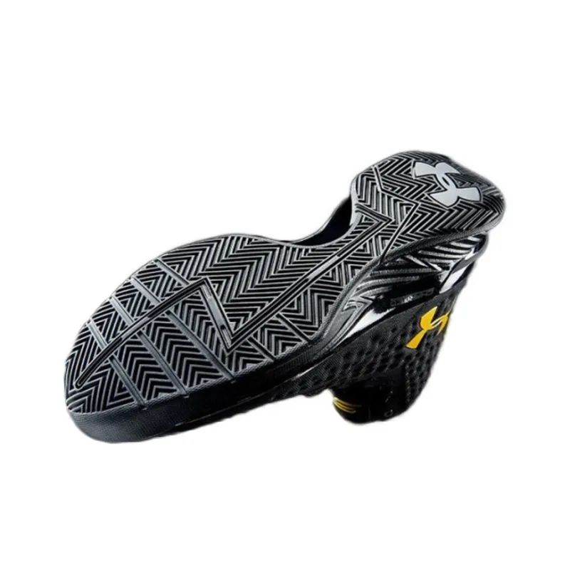 Under Armour Ua Curry 1 Black And Gold Banner-4