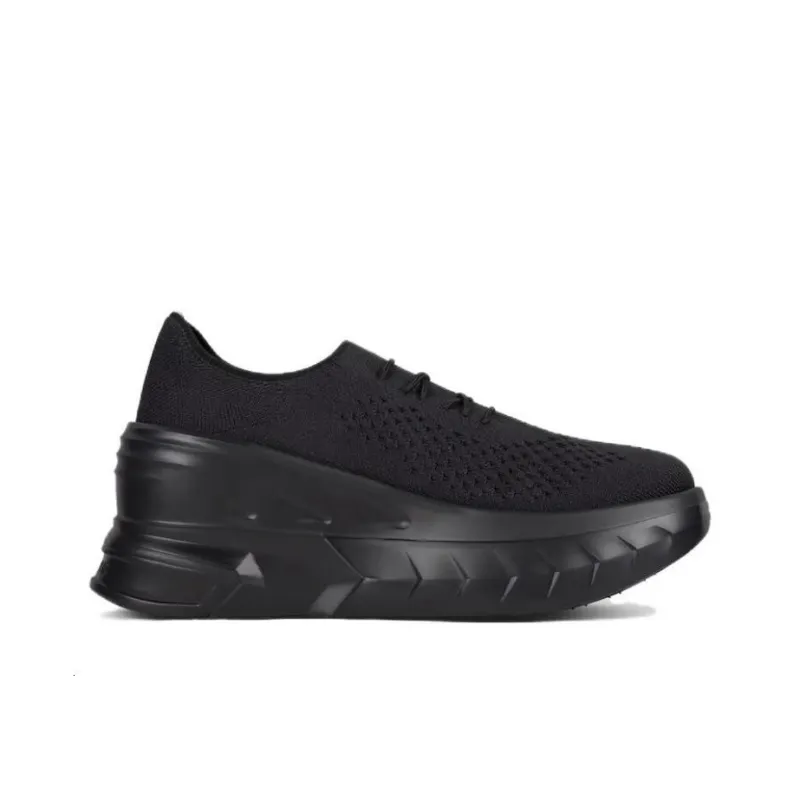 Givenchy Low Top Casual Shoes Women's Black-1