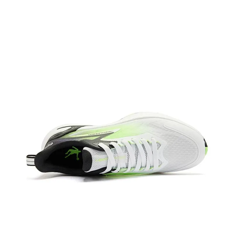 QIAODAN No Fear Of SE Durable Breathable Low Top Running Shoes Men's White Green-3